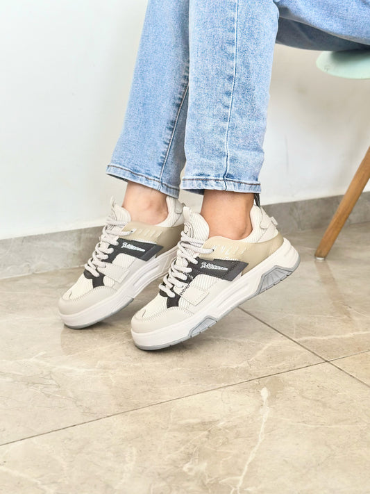 VANS T-02